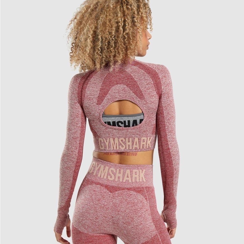 Gymshark Women's Burgundy Long Sleeve Workout Top and Leggings Set - Picture 2 of 9